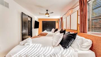 5 chambres, bureau, fer et planche Ă repasser, lit parapluie