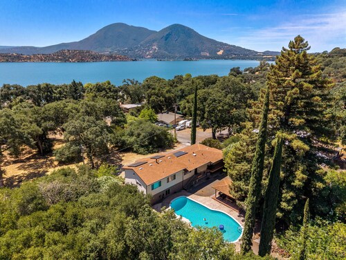 Clearlake 1BR Retreat Pool + Boat Parking Sleeps 4