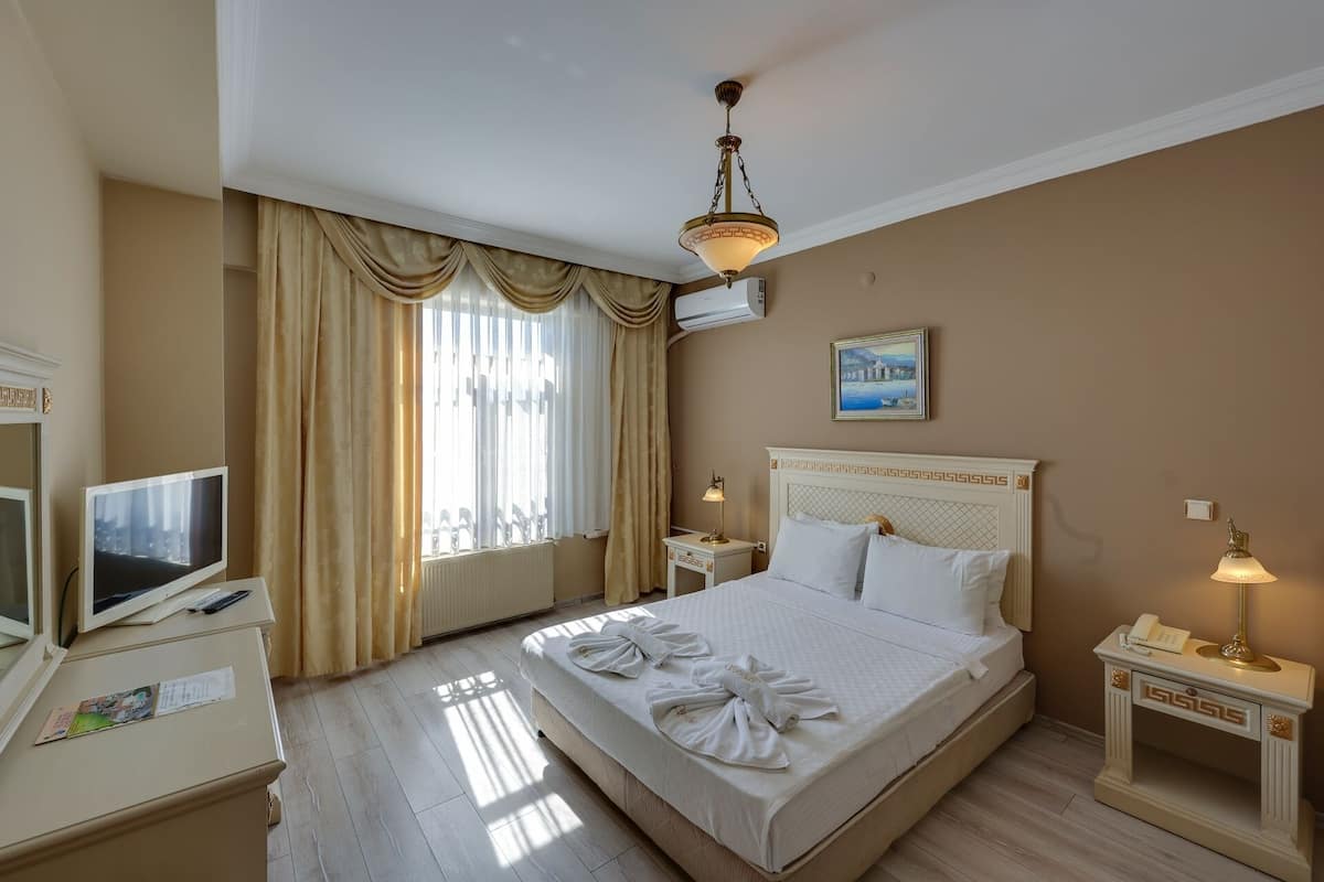 Standard Room, City View