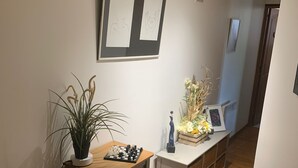 Uklassifisert bilde, 3 av 8, knapp