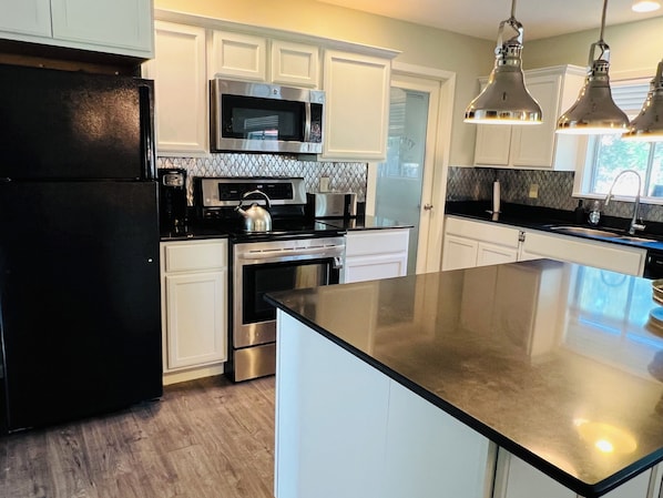 Microwave, oven, stovetop, dishwasher