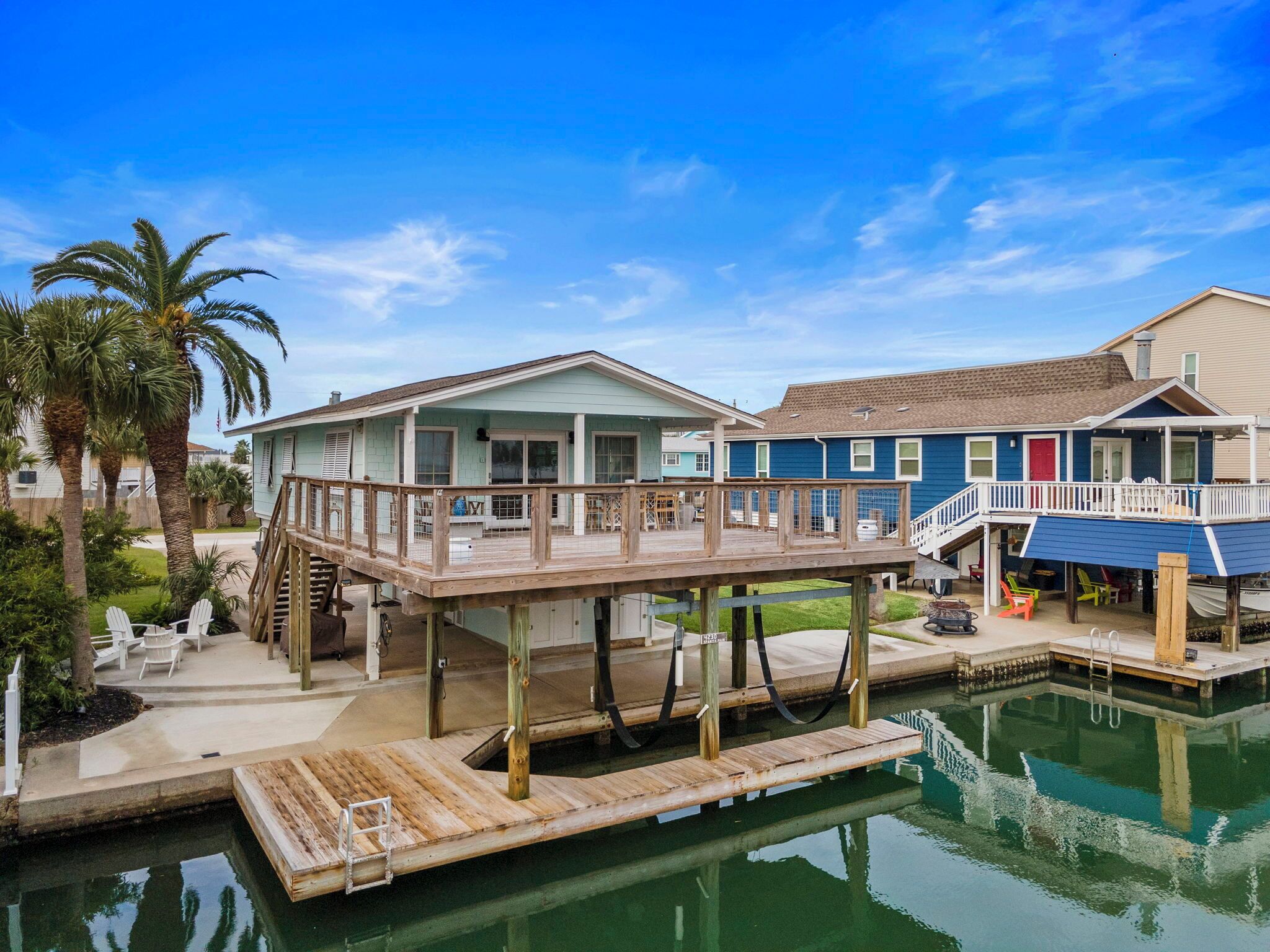 House (2 Bedrooms) | Exterior