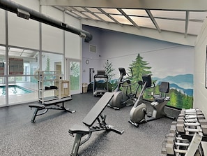 Condo (2 Bedrooms) | Property amenity