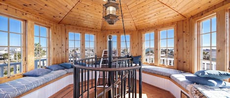 House (5 Bedrooms) | Property amenity