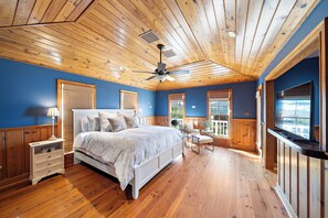 House (5 Bedrooms) | Property amenity - Reelview by Ryson Vacation Rentals (Galveston)