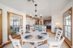 House (5 Bedrooms) | Property amenity - Reelview by Ryson Vacation Rentals (Galveston)