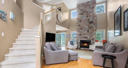 Maple Island Home overlooking Paw Paw Lake
