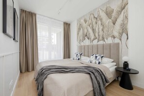 1 bedroom, iron/ironing board, travel crib, WiFi