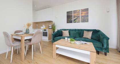 Drewnowskiego 7A | Zegrze | Stylish Apartment by the Lake | Balcony