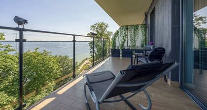 Drewnowskiego 7A Zegrze Modern Apartment by the Lake Parking & Sauna