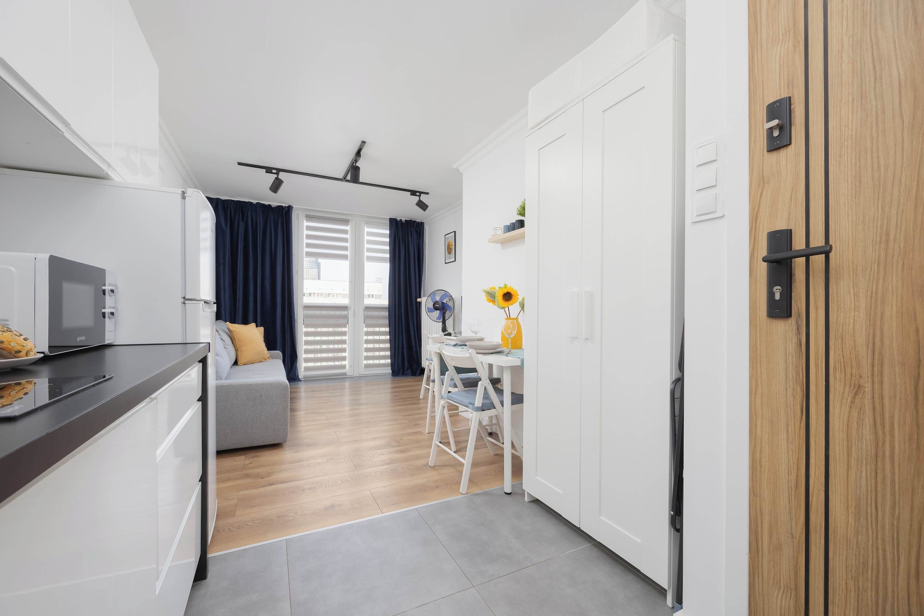 المنشأة من الداخل