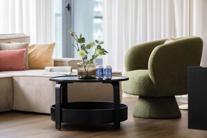 Fernseher, Arbeitsbereiche