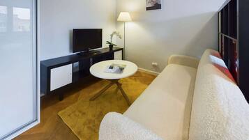 TV, offices