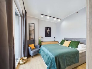 1 bedroom, iron/ironing board, WiFi, bed sheets
