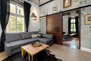 TV, offices