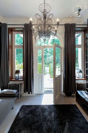 Interior - Jana Winieckiego 14 | Sopot | Prestigious Apartment | Near the sea | 2 bedrooms | Parking | Balcony | Garden (Sopot)