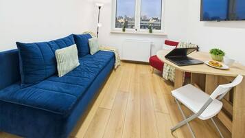 Televisión, oficina