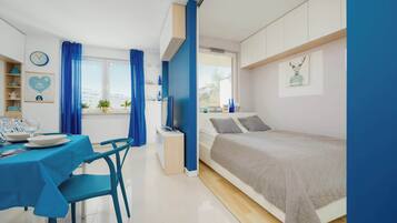 1 bedroom, iron/ironing board, WiFi, bed sheets