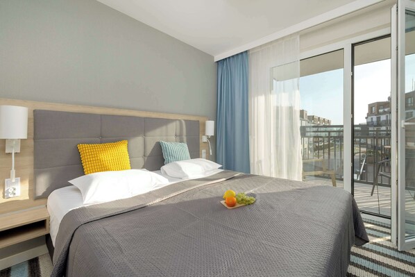 3 bedrooms, iron/ironing board, travel crib, WiFi