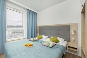 1 bedroom, iron/ironing board, travel cot, WiFi