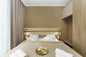 1 makuuhuone, silitysrauta/-lauta, Wi-Fi, vuodevaatteet