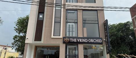 Fachada de la propiedad