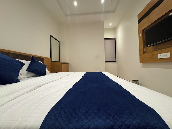 Deluxe Room | Free WiFi, bed sheets