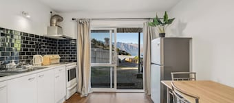 Arawata Retreat - Queenstown Mountain Serenity