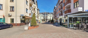 Bright Studio with Mezzanine | Balcony | For 6 Persons