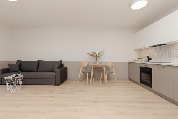 TV, offices