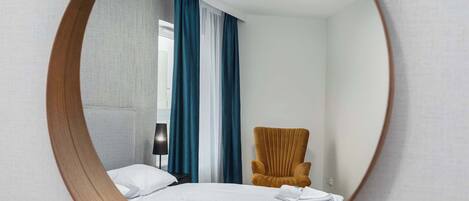 2 camere, una scrivania, ferro/asse da stiro, Wi-Fi