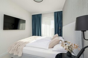 2 Schlafzimmer, Schreibtisch, Bügeleisen/Bügelbrett, WLAN