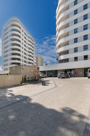 Exterior - Sun Towers 54 | 2 Bedroom | Parking | Balcony (Świnoujście)