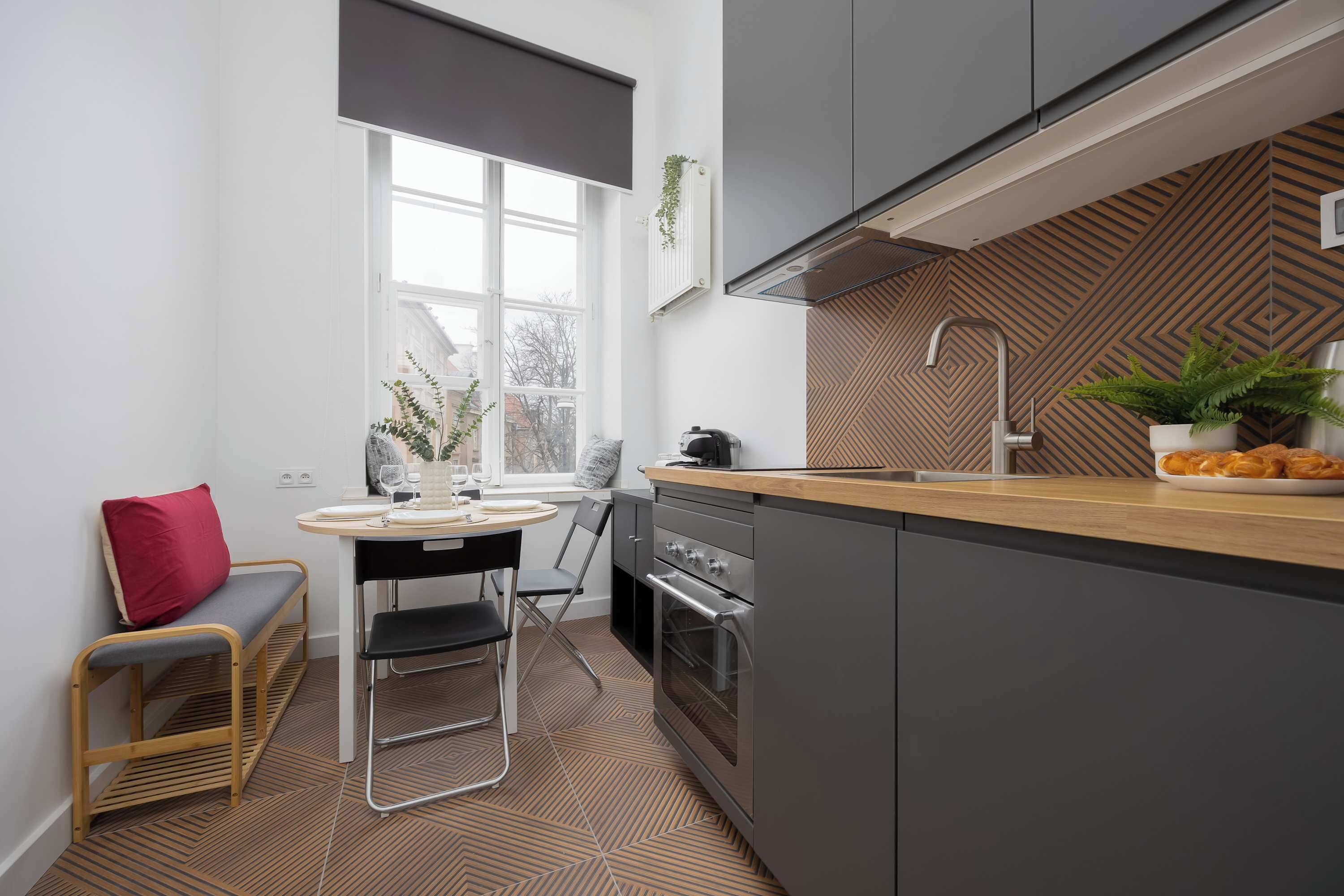 Kühlschrank, Ofen, Herdplatte, Geschirrspüler