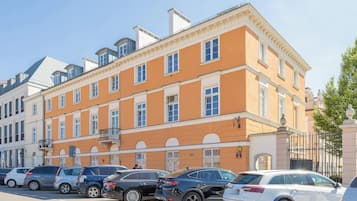 Esterni