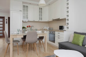 Interior - Spacious Family Apartment | Parking | Balcony (Pruszków)