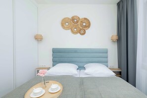 1 chambre, fer et planche à repasser, Wi-Fi, draps fournis