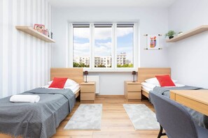 Iron/ironing board, travel cot, WiFi, bed sheets