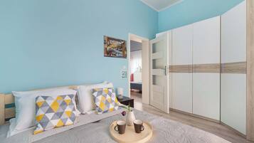 1 chambre, fer et planche à repasser, Wi-Fi, draps fournis