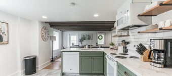 Spacious 5-bedroom farmhouse near Coatesville