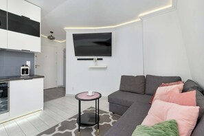 TV