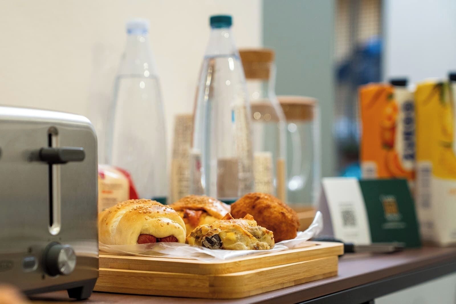 Tägliches inbegriffenes einheimisches Frühstück