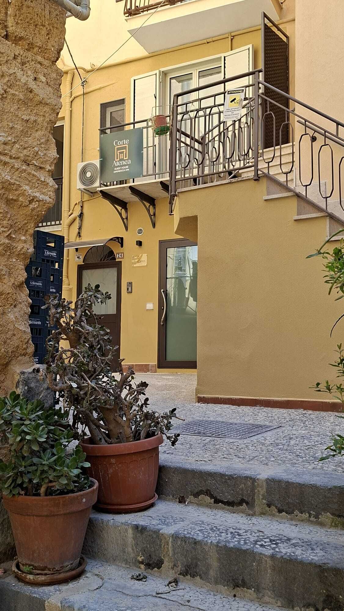 Facciata della struttura