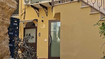 Facciata della struttura