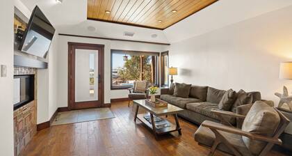 Steps from the Sand – 4BR/3BA Silverstrand Beach House with Ocean Views, Patios