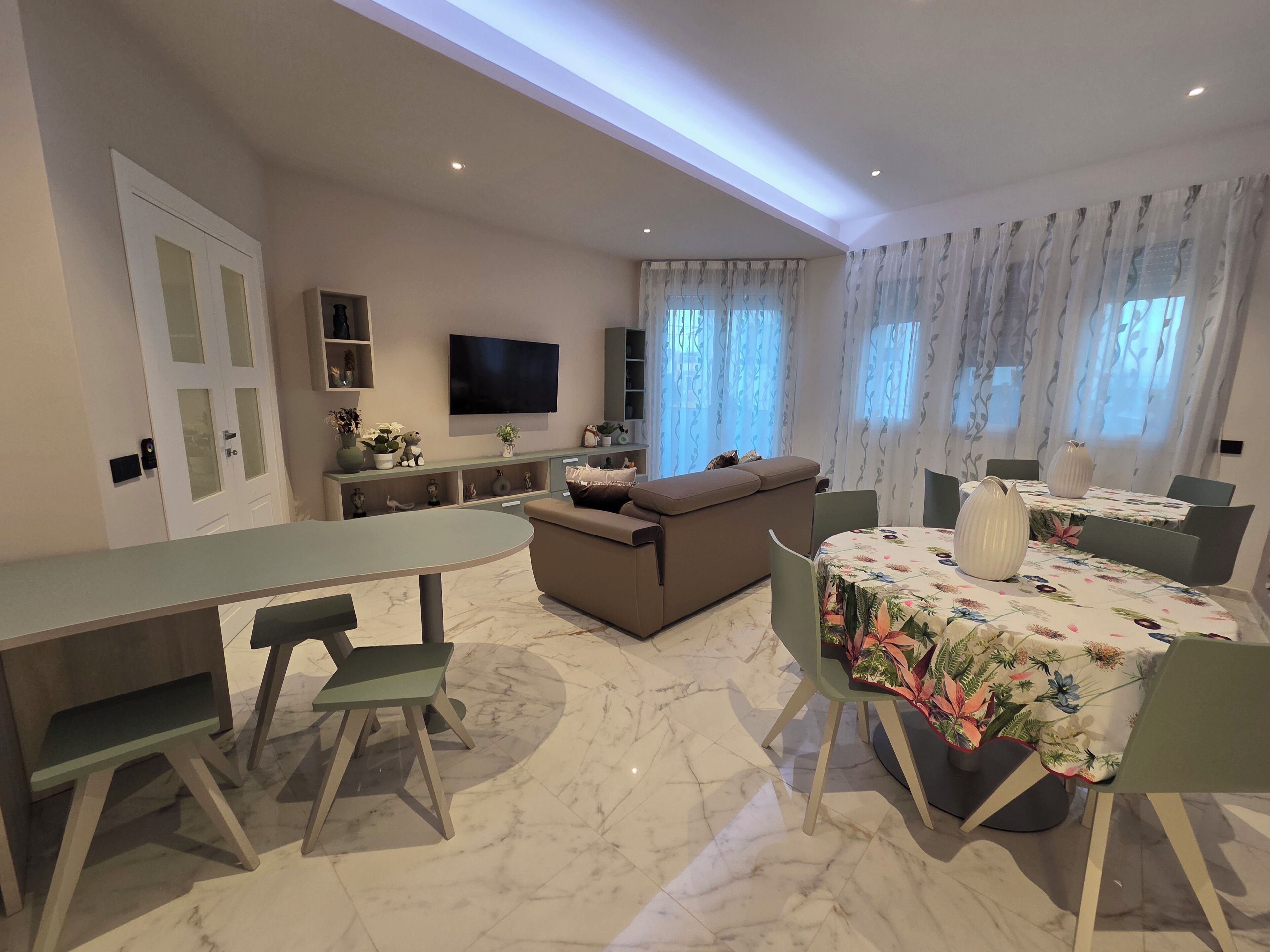 Leilighet – exclusive, hageutsikt | Oppholdsområde