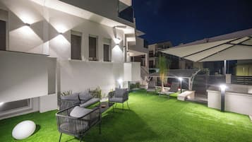Front of property - evening/night