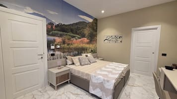Luxury-Suite, 1 King-Bett, Haustiere nicht gestattet, Gartenblick | Kostenloses WLAN