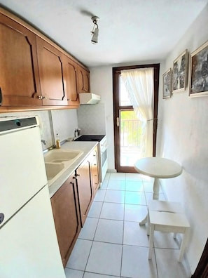 Oven