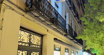 Hostal Fernández Atocha
